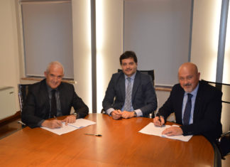 È nata la Banca del Piceno. Firmato l’atto di fusione alla presenza del notaio Gino Colantoni
