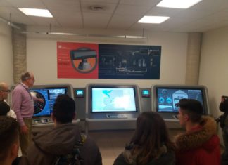 Goletta Oloferne, equipaggio in visita alla Gem Elettronica