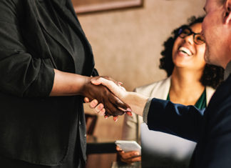 Prima chi merita. La nazionalità non rende automaticamente migliori