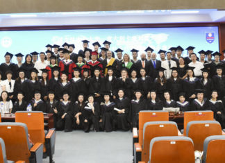 Unicam, festa del diploma in Cina per i laureati in Biotechnology