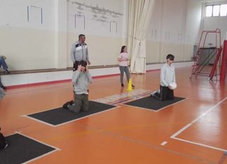 San Benedetto, alunni dell’Isc Centro a lezione bendati con il progetto “Sport per tutti”
