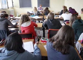 Borse di studio dallo Stato per studenti delle superiori. Domande dal 10 aprile all’11 maggio