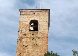 Ripatransone, Progetto Paese: «Spuntano antenne nella torre del Palazzo del Podestà. Siamo preoccupati»