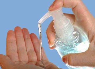 Covid-19, donati dispenser e gel sanificante all’Unità Pastorale “Regina Pacis Sacro Cuore” di Centobuchi