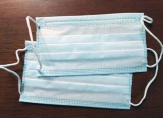 La Banda di Massignano e la farmacia Carpentieri donano mascherine agli anziani