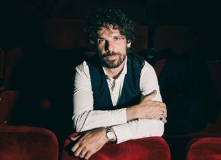 Tau a Corinaldo, Francesco Montanari rilegge “Menecmi” di Plauto