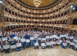 Fermo, Pagella d’Oro per 112 studenti. Cerimonia il 23 maggio al Teatro dell’Aquila