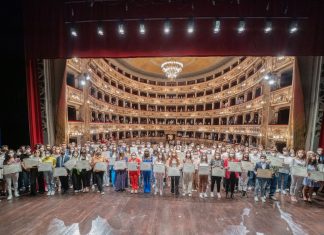 Fermo, 59esima edizione della Pagella d’Oro: 112 studenti premiati al Teatro dell’Aquila