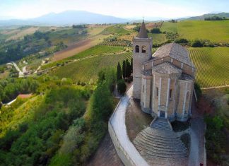 Offida, oltre duemila visitatori a Santa Maria della Rocca durante il periodo pasquale