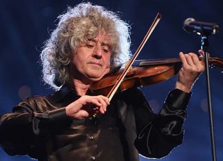 Angelo Branduardi tra gli ospiti di Musicultura 2022 allo Sferisterio di Macerata