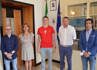 Il presidente Loggi riceve in Provincia Simone Petroni, vincitore delle Olimpiadi di Cybersecurity