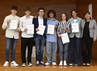 Premiato all’Università Bocconi il team “Ipazia Debate Club” del Liceo Scientifico Rosetti