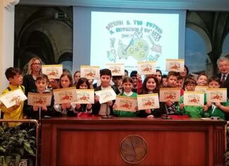 Crea il logo Carifermo per le scuole primarie, il concetto del risparmio in chiave artistica