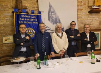 Il Rotary Club dona due quadri di Armando Marchegiani all’Archivio storico di San Benedetto