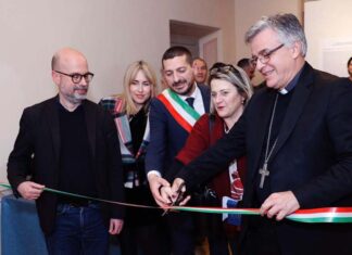 È di nuovo a casa il “Reliquiario di Montalto”: inaugurazione con il Vescovo Palmieri, autorità civili ed esperti del settore