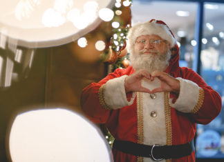 Babbo Natale esiste, qualcuno lo ha incontrato da Bartolini