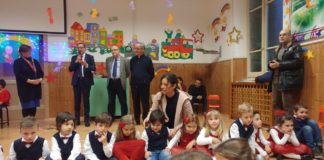 Asilo Merlini, tanti applausi per la recita di Natale