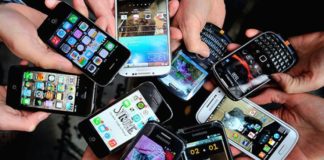 Nomofobia e dintorni. Caro smartphone, la sera ti tradisco con i libri