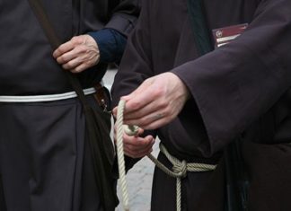 Anche i frati, nel loro piccolo…