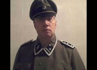 Un uomo, una divisa