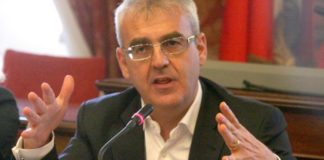 Sparatoria a Macerata contro gli immigrati, le dichiarazioni del sindaco Romano Carancini