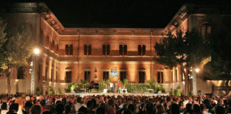 Novità per “Cabaret, amoremio!” Il concorso dedicato ai nuovi comici si terrà a maggio