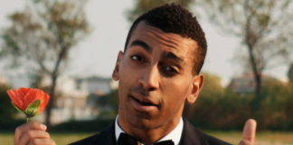 Arriva Mudimbi alla Scuola Miscia. Ecco perchè il rapper ha conquistato il cuore di tutti