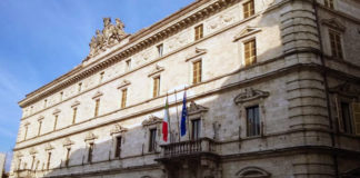 Provincia di Ascoli, avviso pubblico per la ricerca in locazione di immobili da destinare ad attività scolastica