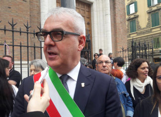 Il sindaco Carancini ai funerali di Pamela: «Macerata ha vissuto questa tragedia senza retorica»