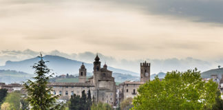 La Notte Romantica a Offida: cene a lume di candela, aperitivi a tema e musica