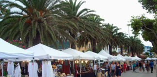 Passeggiata al mercatino di Grottammare. Suggestioni e meraviglie alla luce del sole e della luna