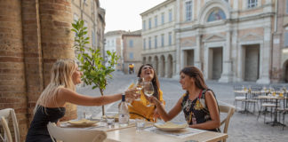 “Non voglio mica la luna”, primo ciak a Offida per la wedding web serie