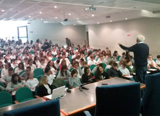 Centro Famiglia, il dott.Ezio Aceti incanta gli studenti con il tema sulla conquista della libertà