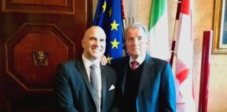 Il sindaco di Offida, Valerio Lucciarini, a Milano per l’evento “100 Piazze per l’Europa”