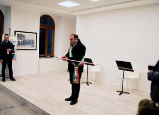 Massignano, inaugurata la nuova Sala Consiliare. Il sindaco Romani: «Sarà uno spazio polivalente»