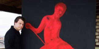 Le “Distorsioni” di Simone Straccia in mostra nella sede dell’Associazione L’Astrolabio