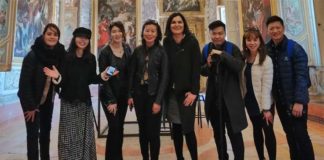 In tour nelle zone del sisma. Giornalisti cinesi scoprono la meraviglia della Macerata Experience