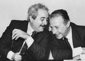 Colli del Tronto, un murales sulla facciata della Scuola Primaria per ricordare Falcone e Borsellino