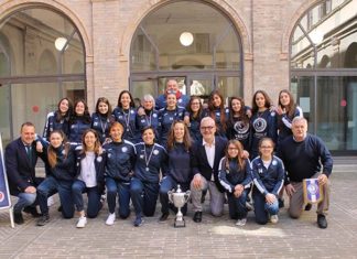 Macerata, ricevuta in Comune la squadra di calcio femminile YFIT vincitrice della Coppa Italia Marche e Umbria