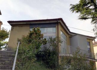 «Degrado, sporcizia e topi». Il Palazzo Ex Onmi di Ripatransone in stato di abbandono