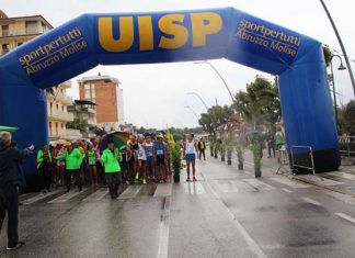 “Alba Running”, oltre 200 partecipanti sotto la pioggia. Trionfa il marocchino Tarik Marhnaoui