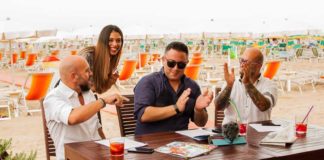 Amori e tradimenti estivi sotto l’ombrellone con “I Cromica”