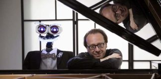 “Festival Pergolesi Spontini”, singolare sfida a Jesi tra un pianista robot e un pianista umano