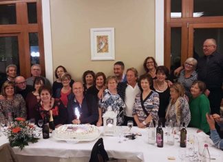 Acquaviva, la “classe di ferro” 1954 festeggia i suoi magnifici 65 anni