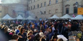 Montefiore, al via la “Castagnata in Piazza”. Numerose le iniziative in programma