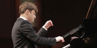 “Concerti Oro”, ad Altidona una settimana con il pianista russo Georgy Tchaidze