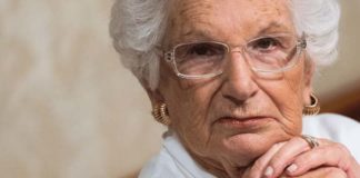 Senatrice Segre, siamo con lei. Non pieghiamoci al risentimento