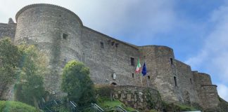 Il busto femminile in basanite torna al Museo Archeologico di Vibo Valentia