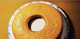 Ciambellone all’acqua, ecco cosa fare quando in dispensa scarseggiano gli ingredienti