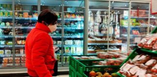 Monteprandone, mascherine obbligatorie per entrare nei negozi. Firmata l’ordinanza